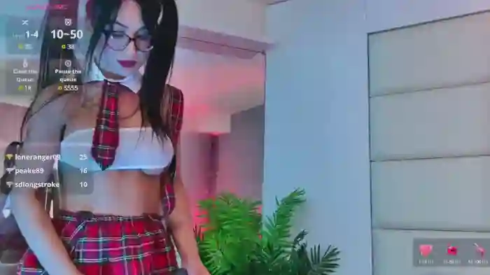 NikkiStarX