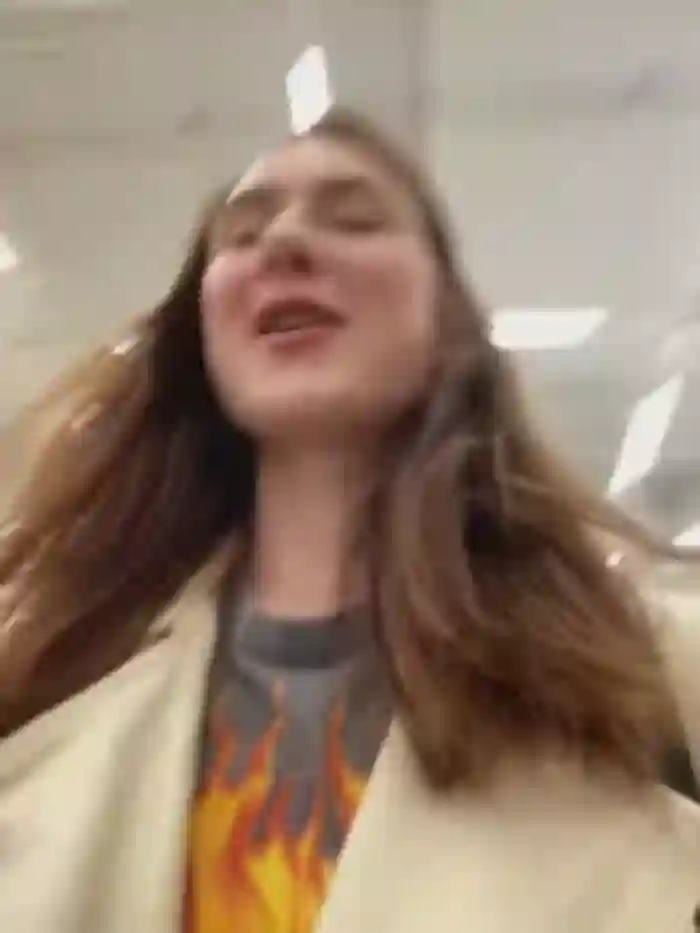 Dina_Tease