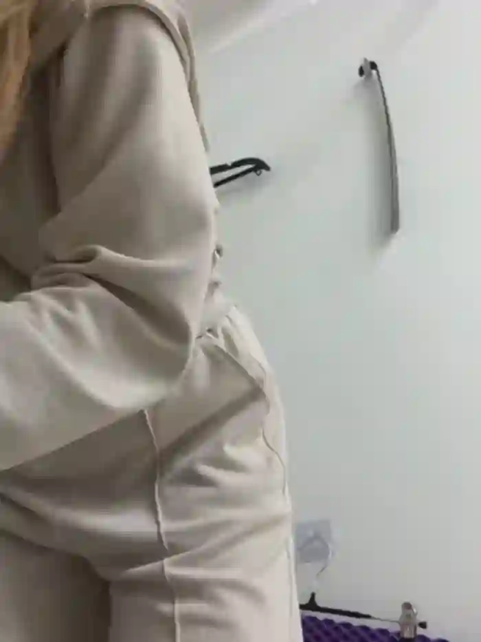 AmmyHot