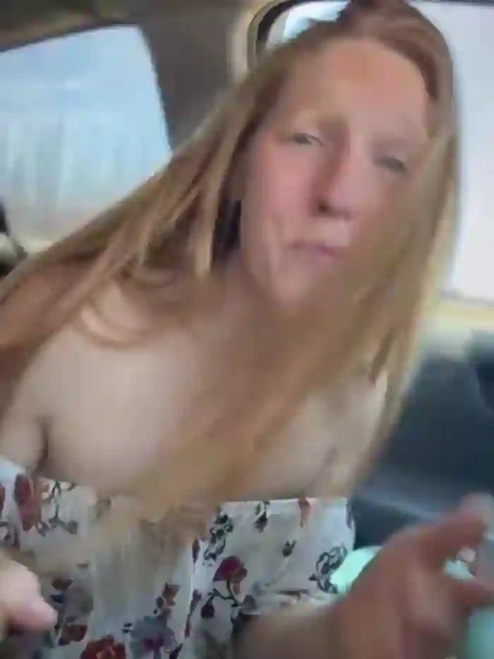 GoldenFlameGoddess