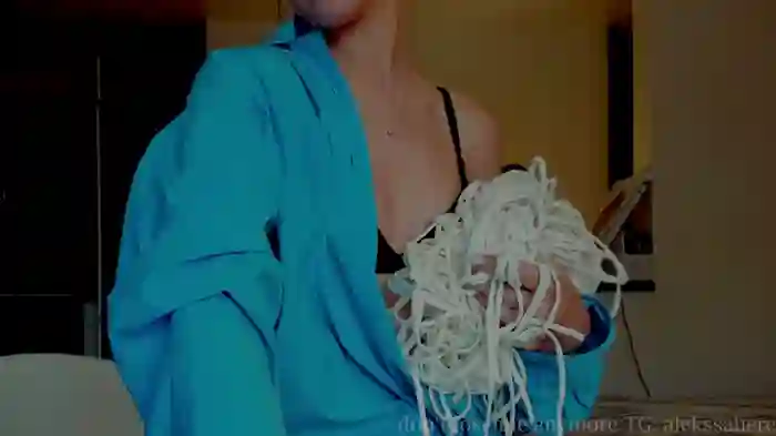 Alexa_Girl1