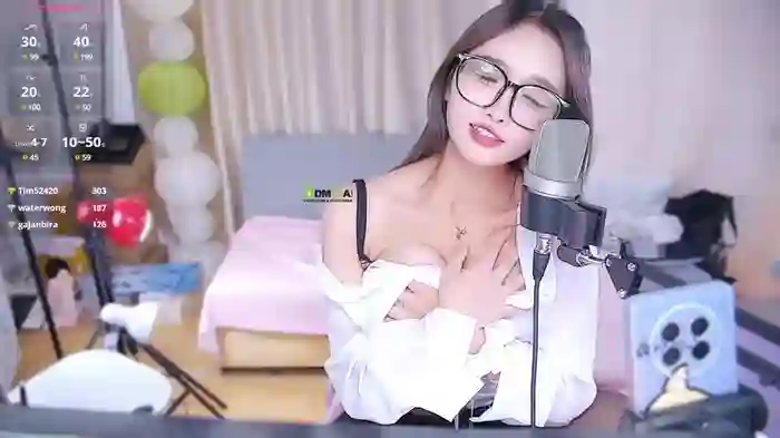 Chanee-9