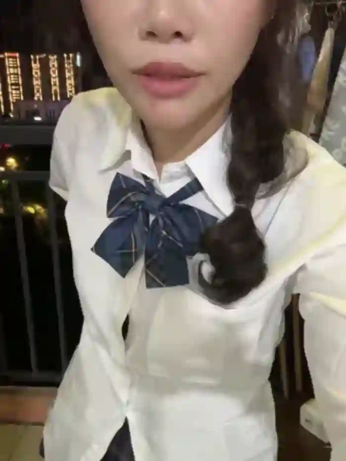 Adora188