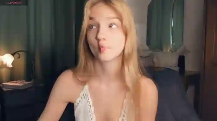 DreamyGleam