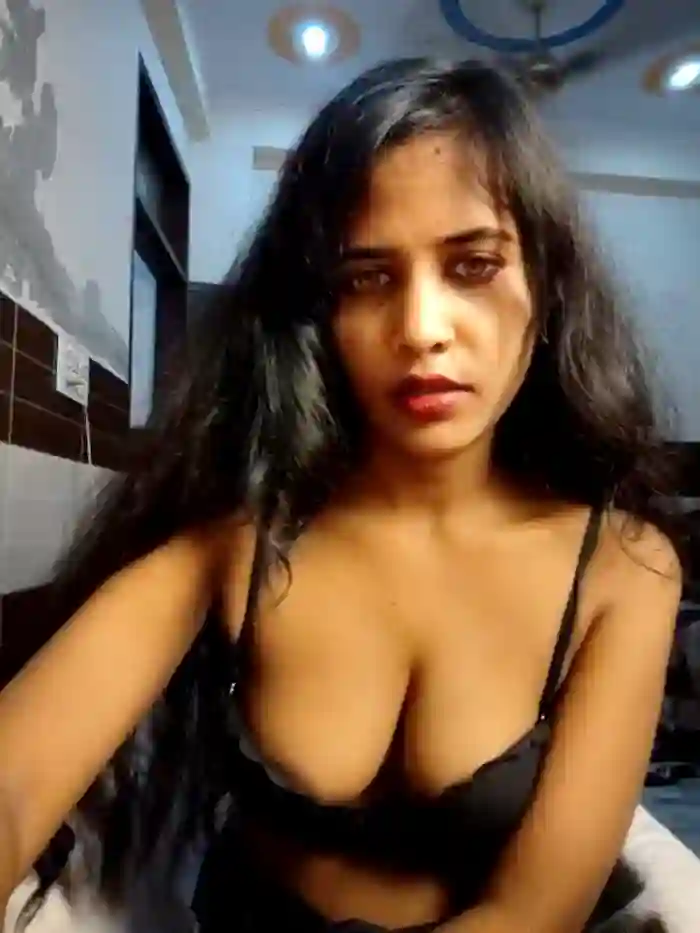 cute_radhikaa