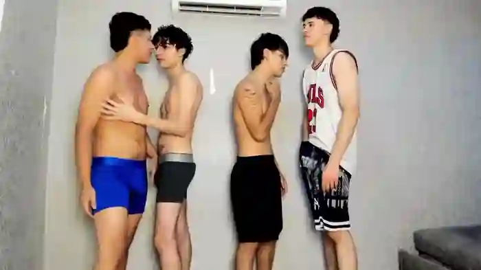 pelusos_mens