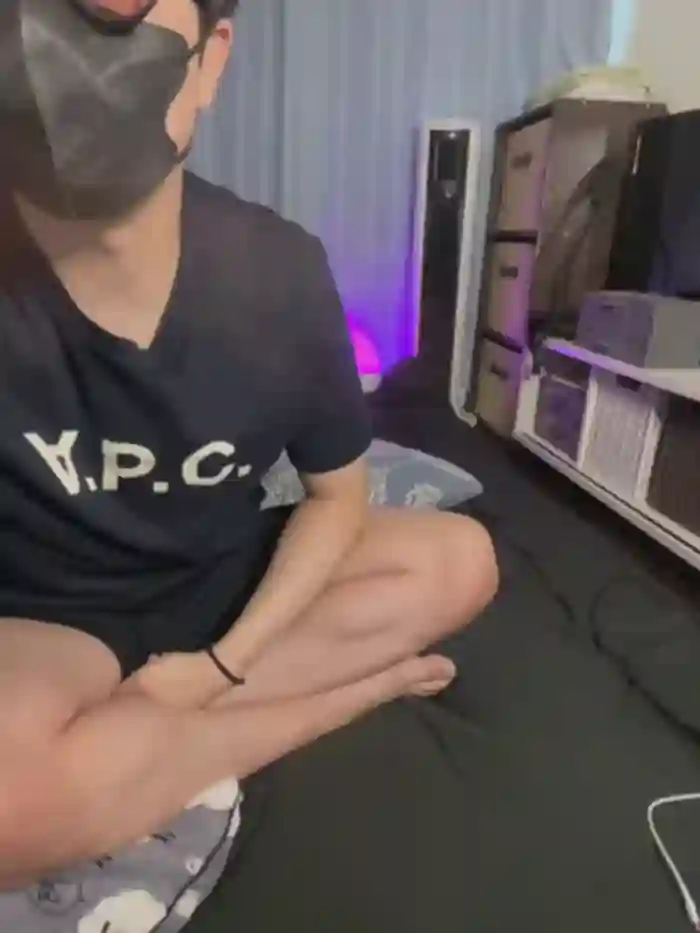 JP_Erotic_LIVE-Camera_