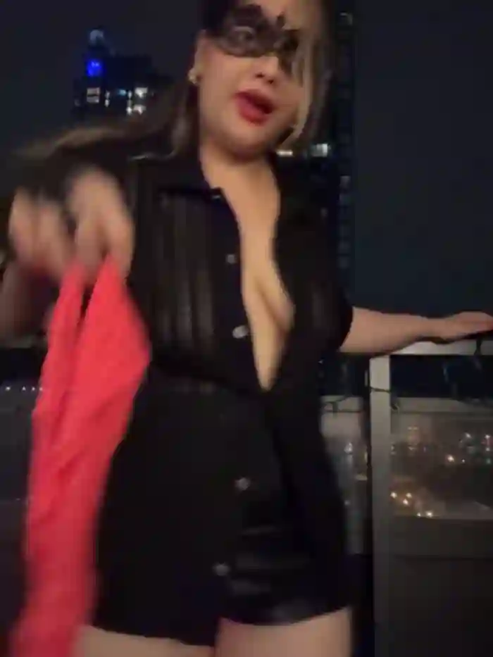 famous_indian_girl