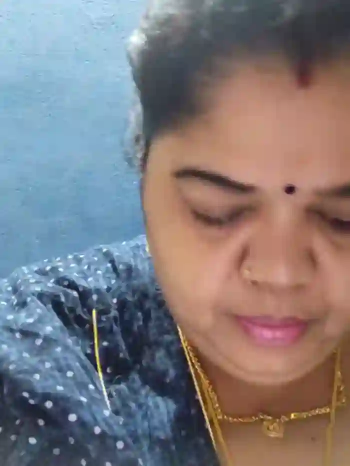 tamilthanushri