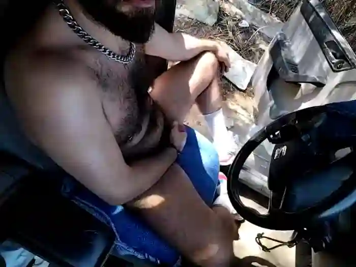 HairyPigTop