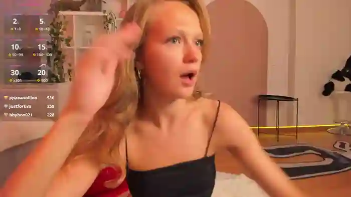 Kara_smalltits