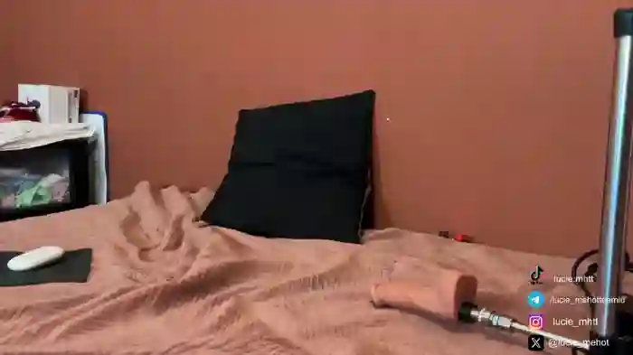 lucie_mehott