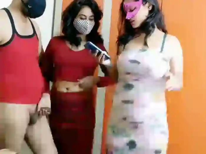 Indian_wife_mona_