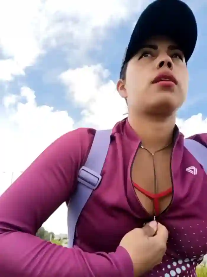 _andrea30