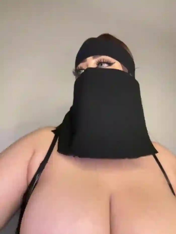 QueenDina777