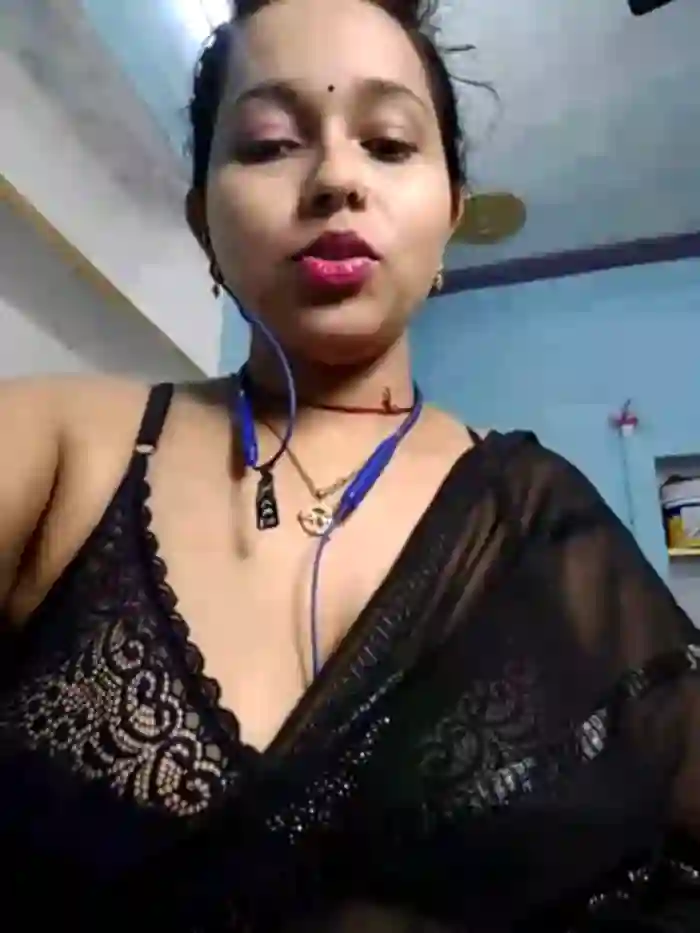 Sexy_Nelam