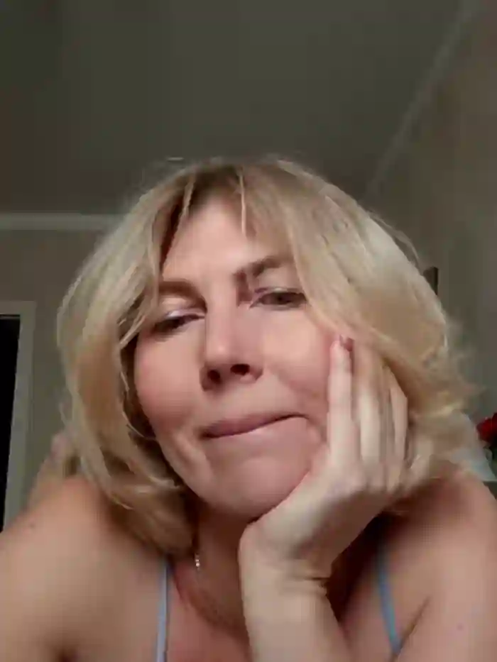 stellahere8