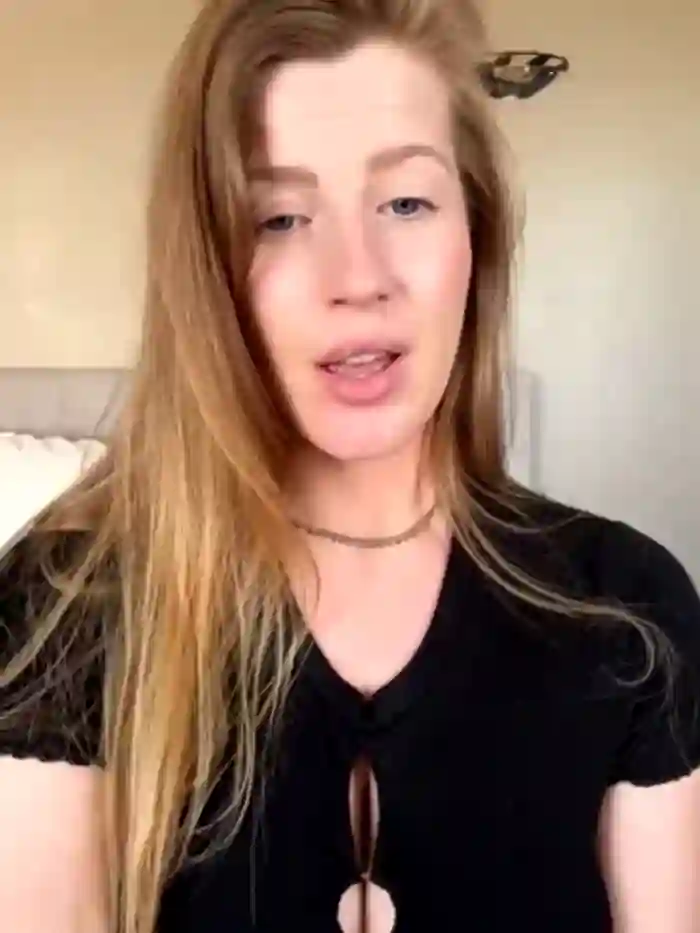 Sweety_Foxy69