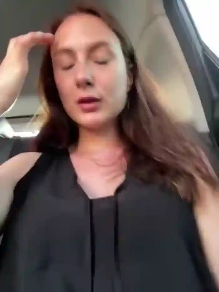 Dina_Tease