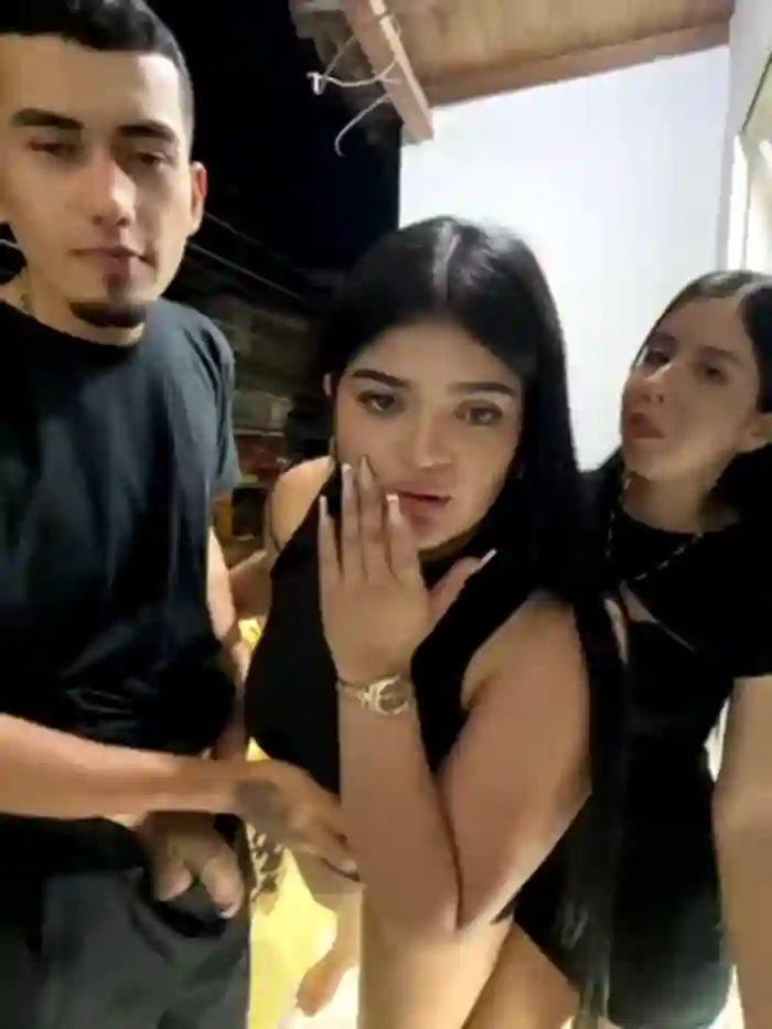 royalgirls_x