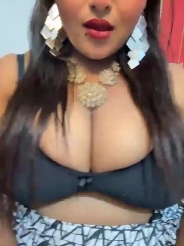 Ayesha_mahi
