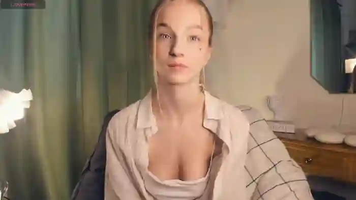 DreamyGleam