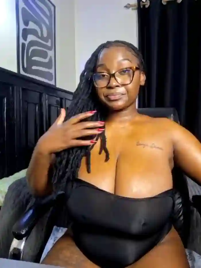 Iambombshell