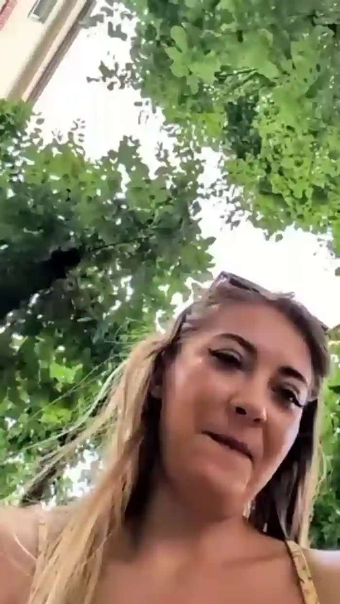 Risky_girl23