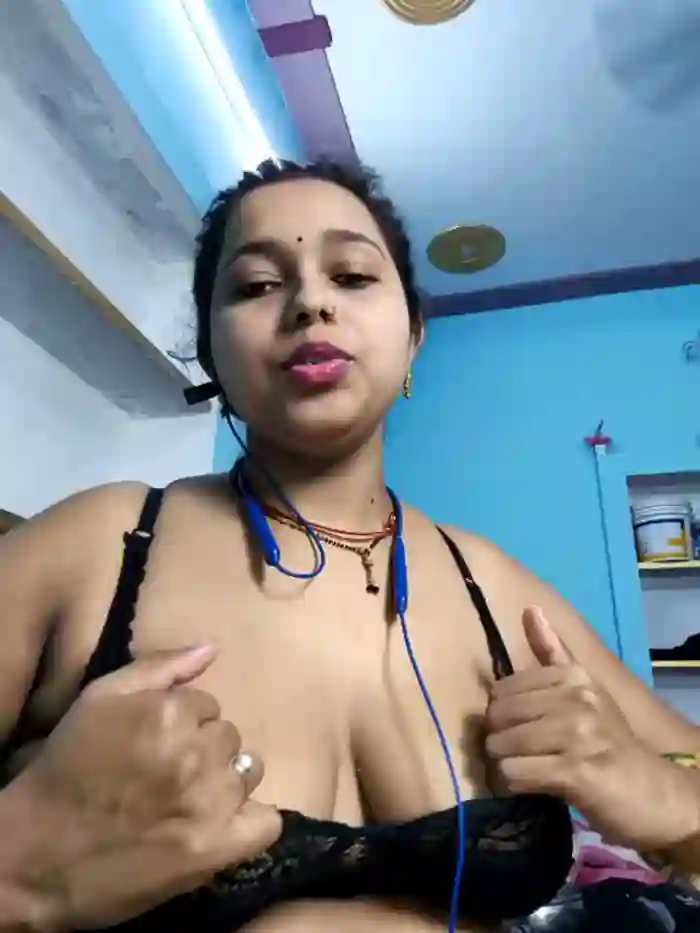 Sexy_Nelam