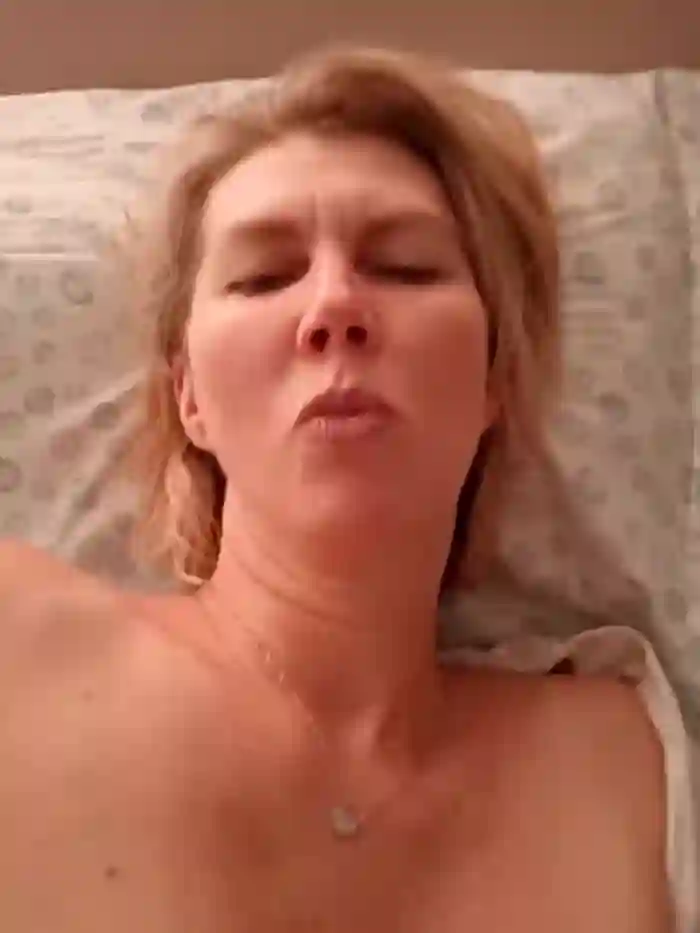 stellahere8
