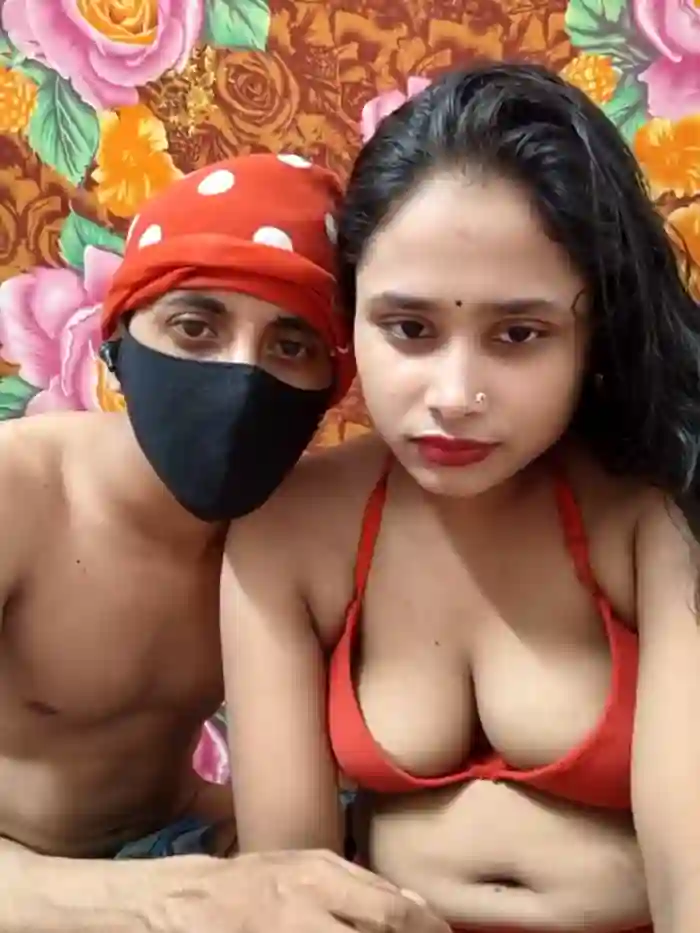 Seducing_couple