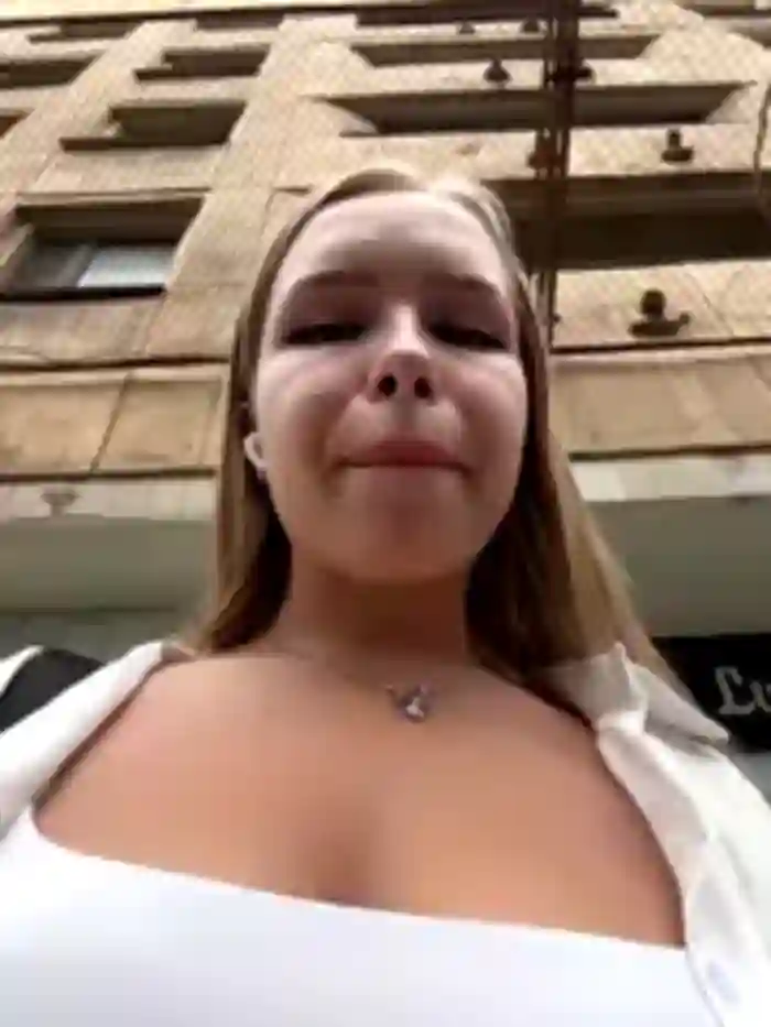 Liza_risky