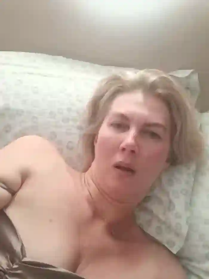 stellahere8