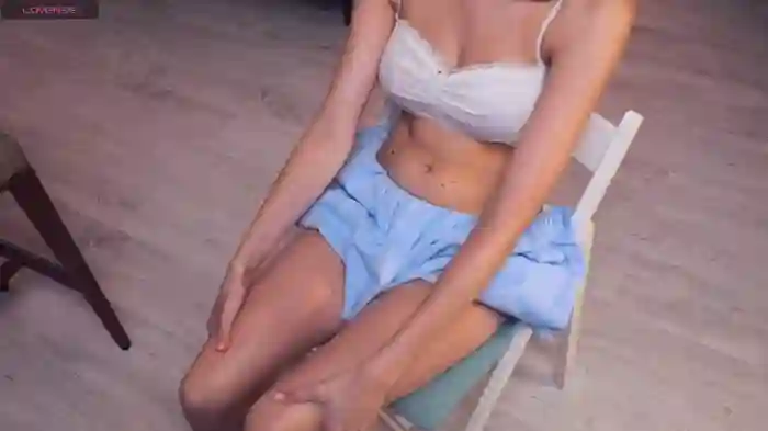 FloraDobb