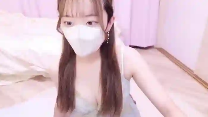 MOMONA_xo