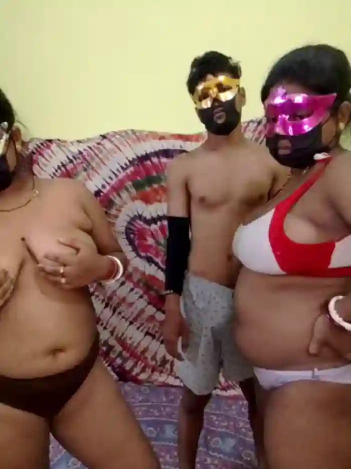 Indian_threesom_4