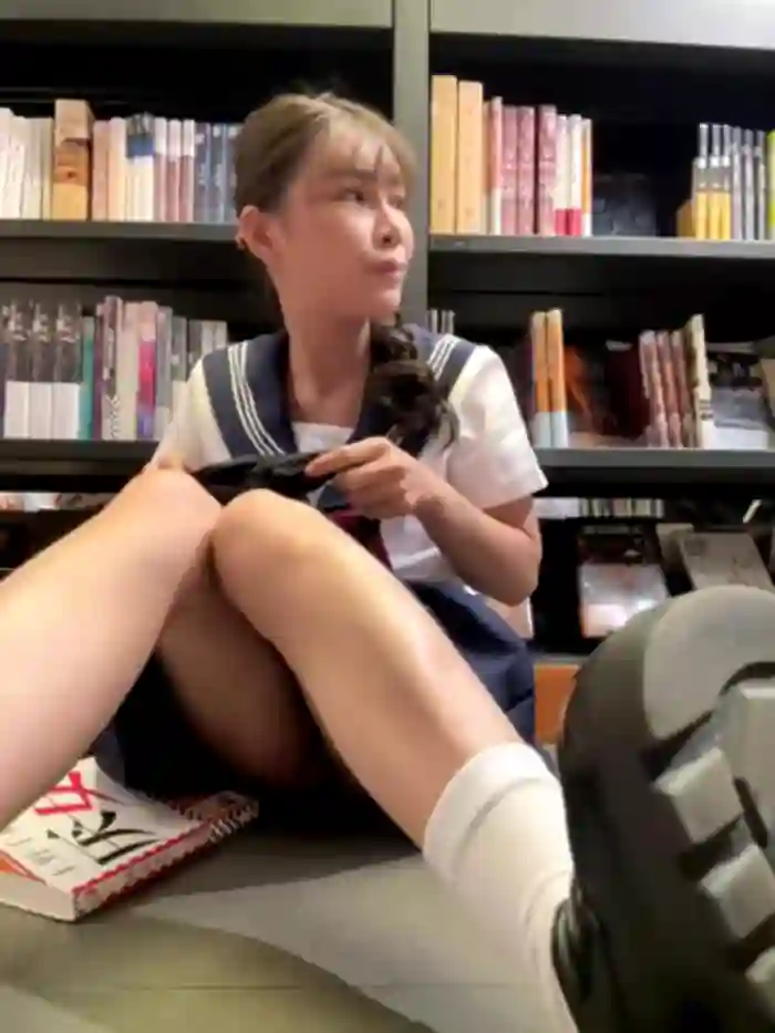 Adora188