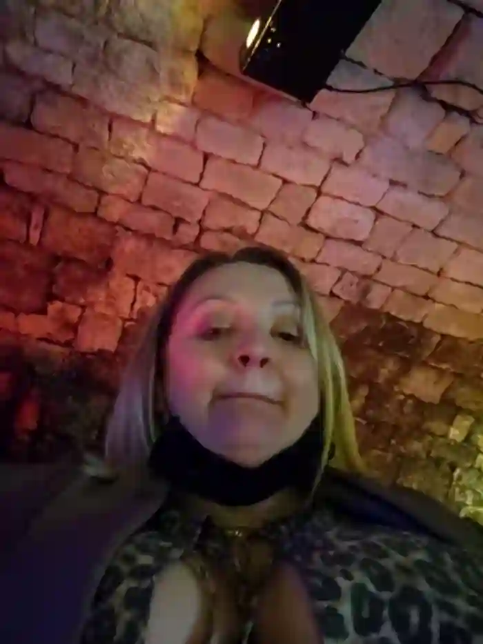 lady_charlyne