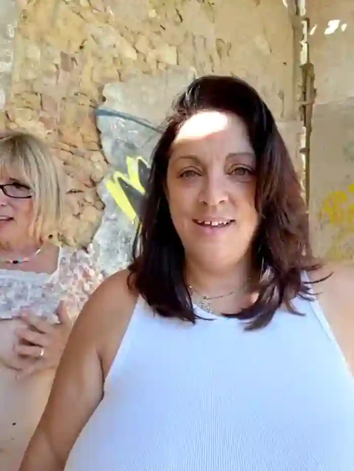 XSouthlondonNAUGHTYMILFXX