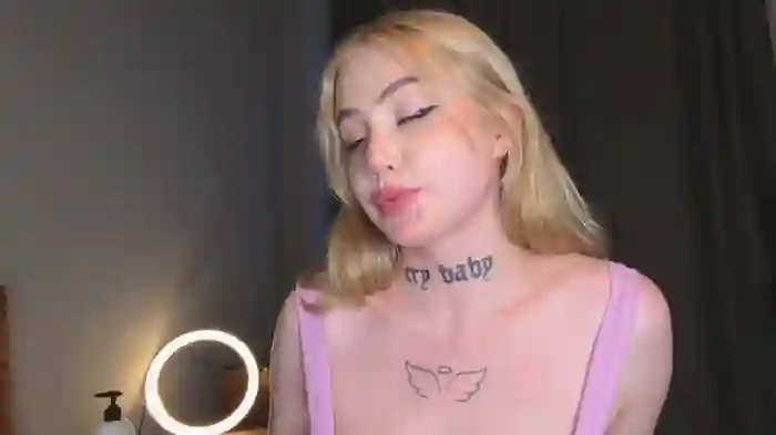 hanna_cry_baby