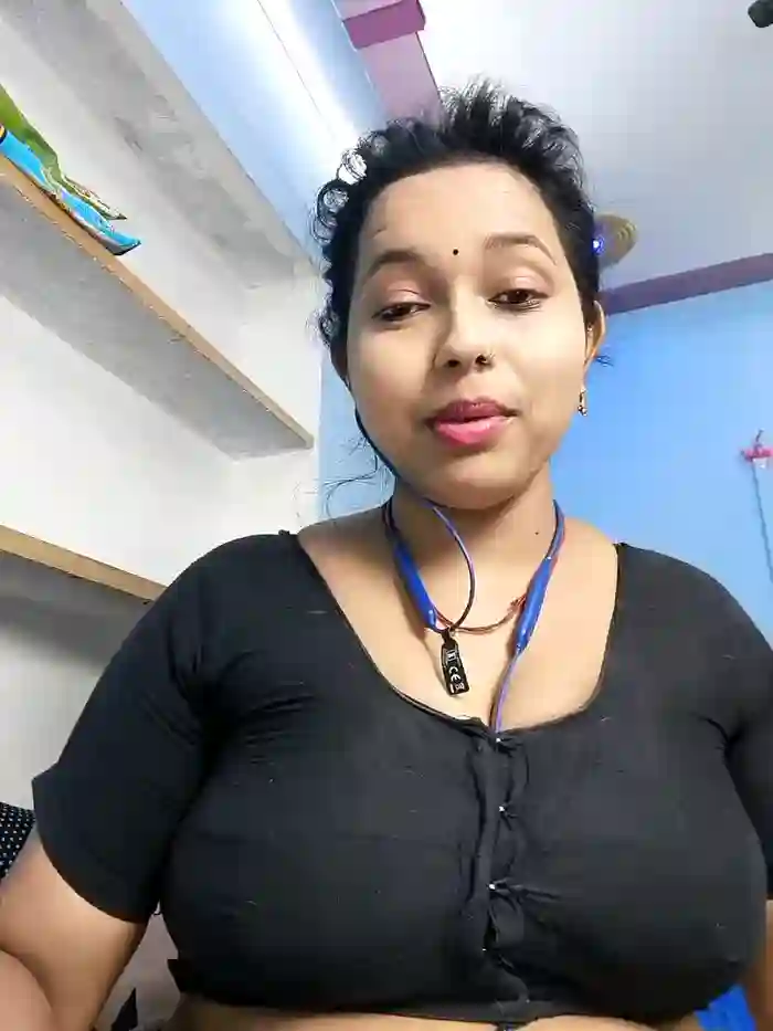 Sexy_Nelam