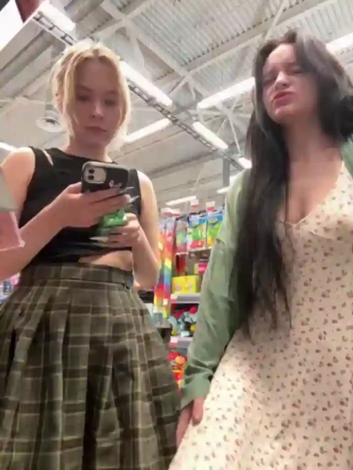 Cum_girlss
