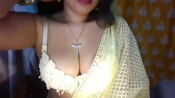 Yashika_Love1
