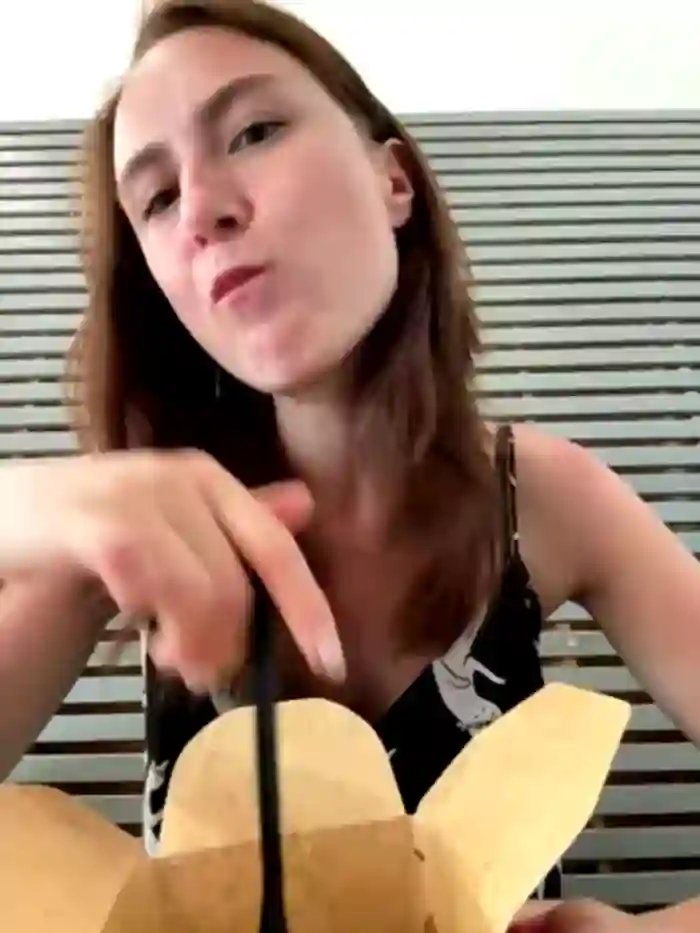 Dina_Tease