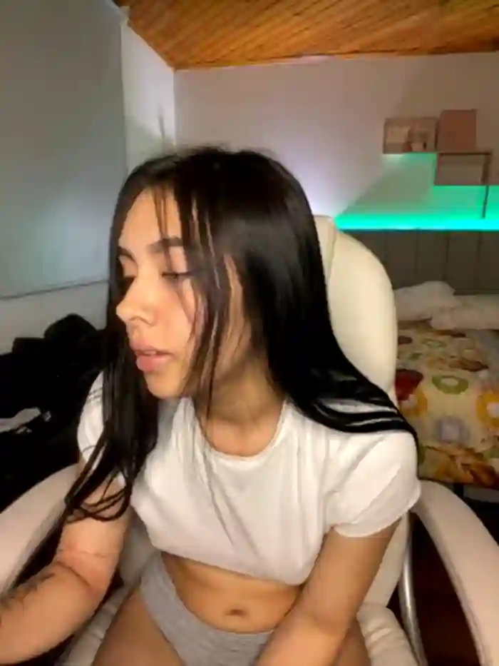 Scarlet_pinkk