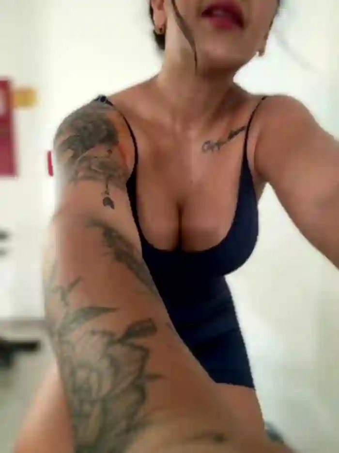 lau_ass_goddess