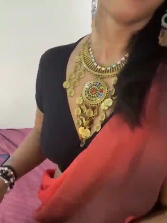 naughtyjaanu