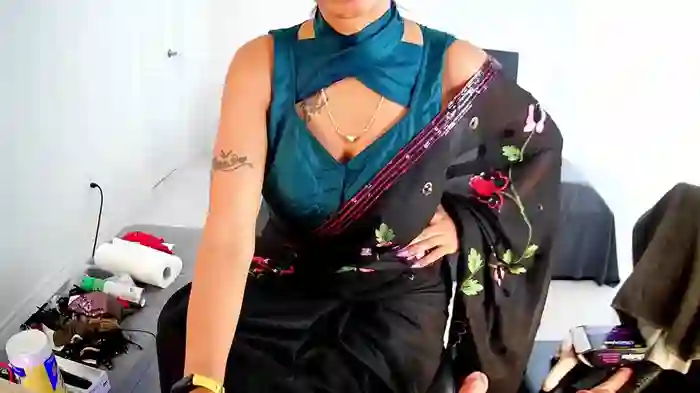 Ravishing_Roma