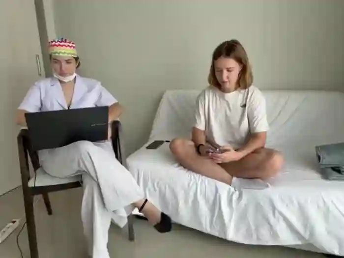 Nura_n_Sarah