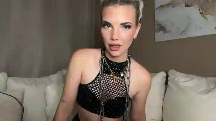 Foxy_Bite